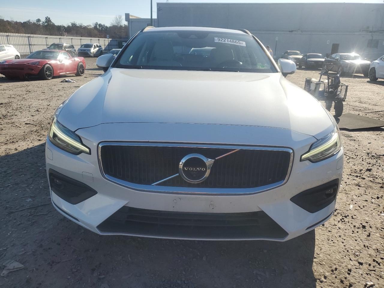 2020 Volvo V60 T5 Momentum - zdjęcie 5