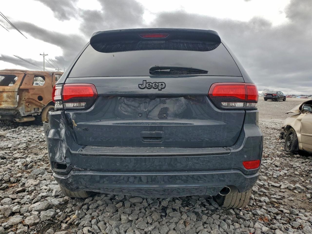 2017 Jeep Cherokee L - zdjęcie 6