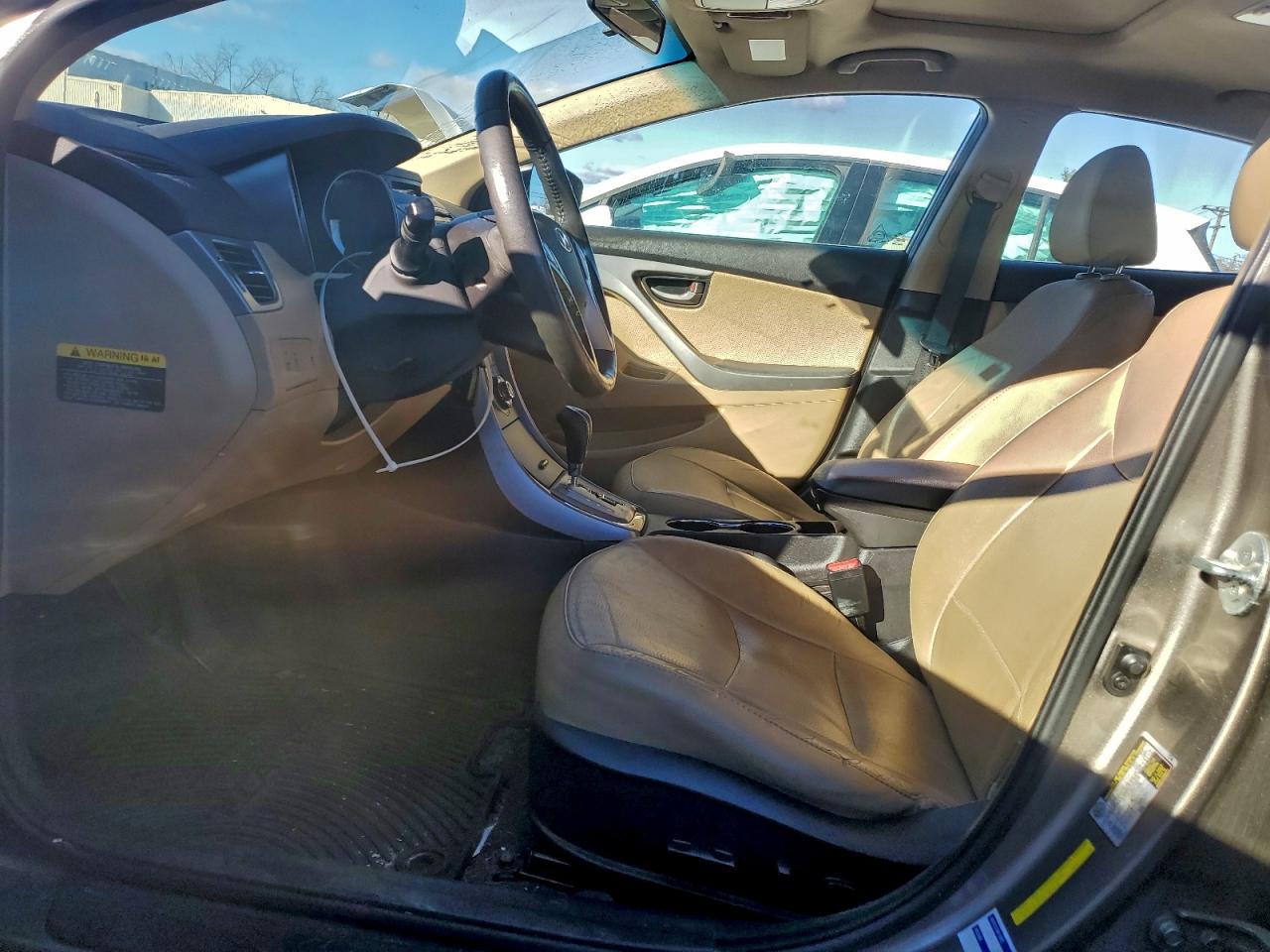 2013 Hyundai Elantra - zdjęcie 7
