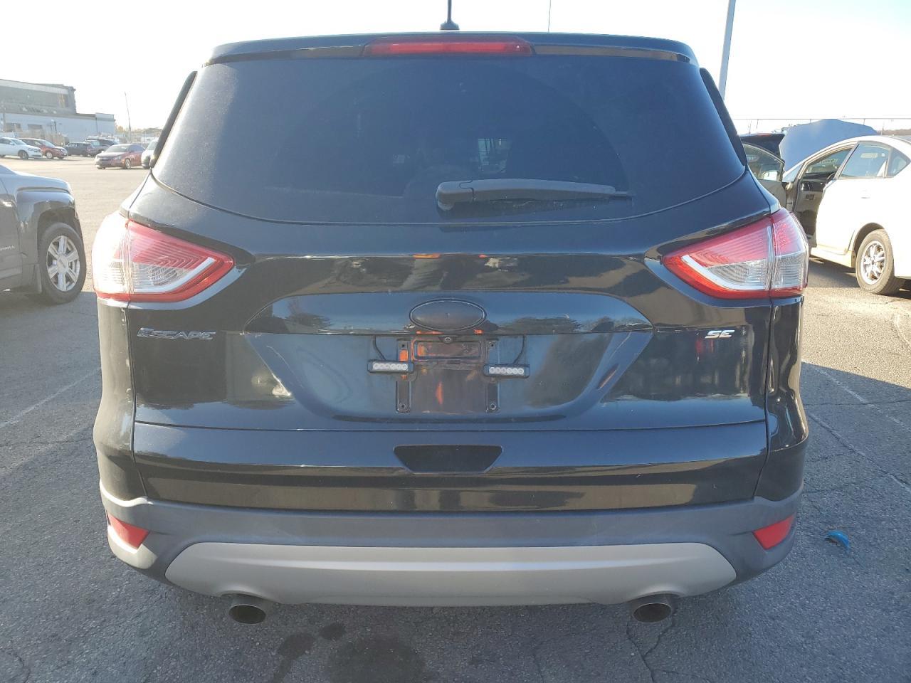 2015 Ford Escape - zdjęcie 6
