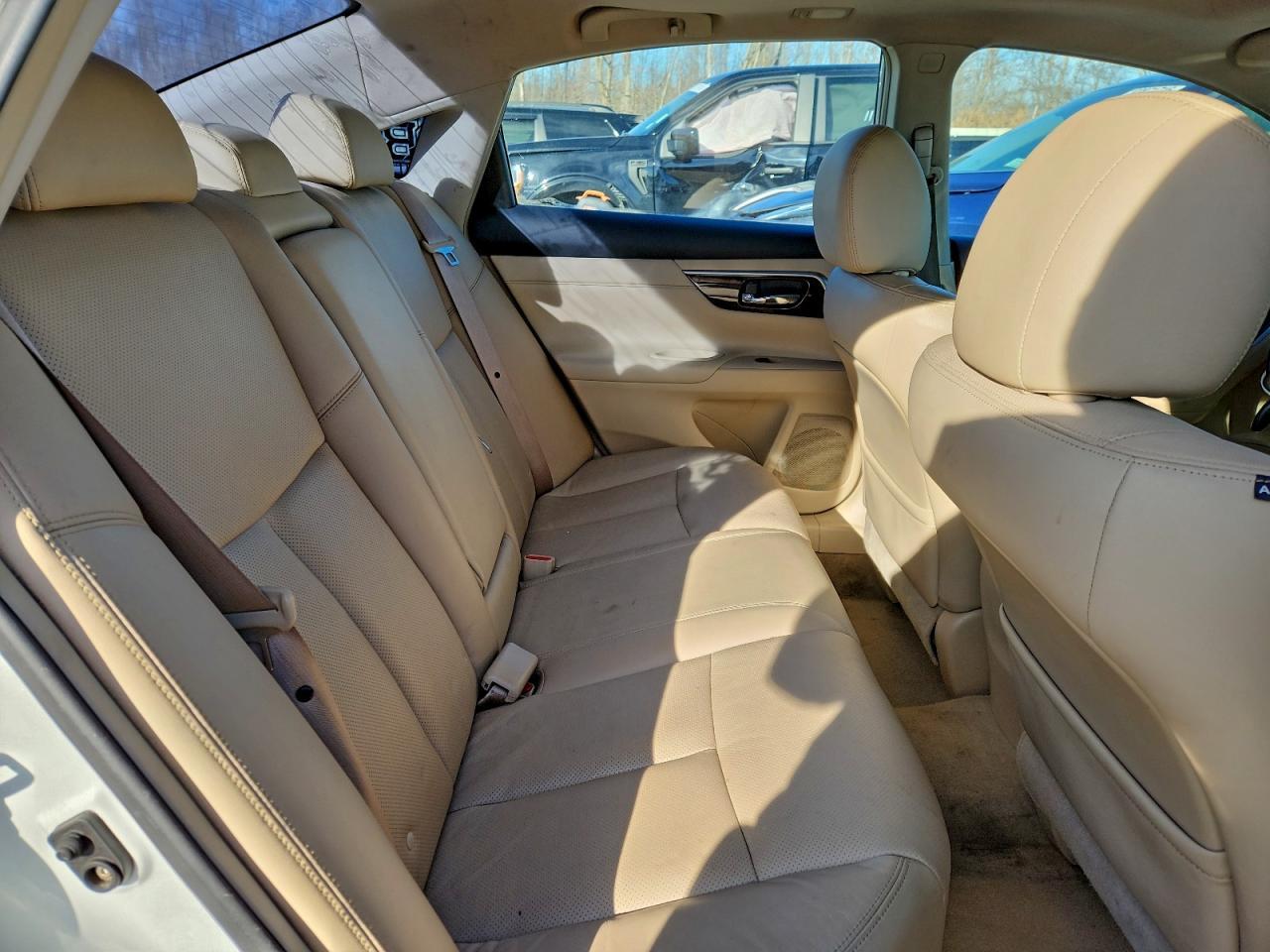 2013 Nissan Altima - zdjęcie 10