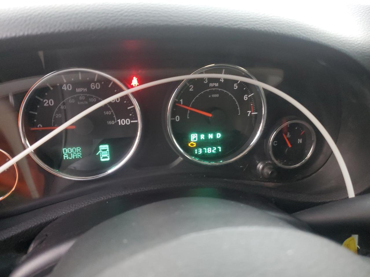 2013 Jeep Wrangler Unlimited Sport - zdjęcie 9