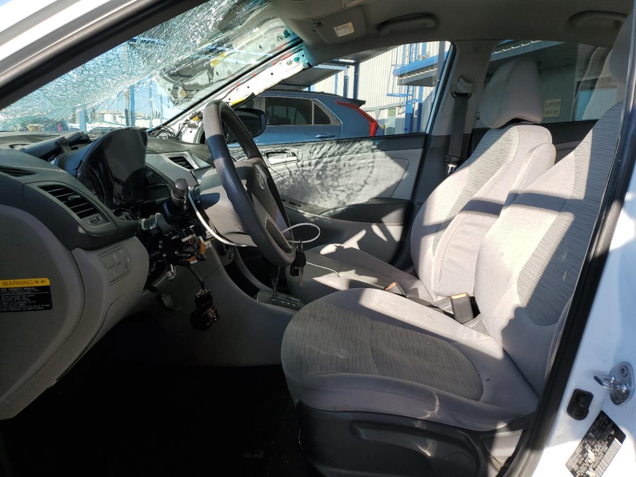 2017 Hyundai Accent - zdjęcie 7