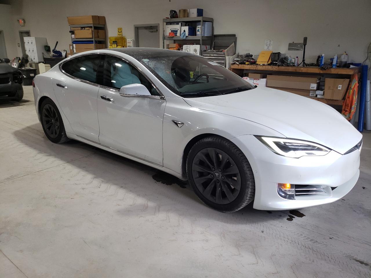 2017 Tesla Model S - zdjęcie 4