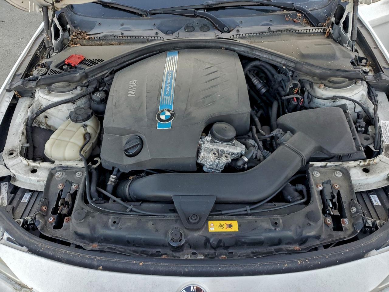 2013 BMW Seria 3 - zdjęcie 11