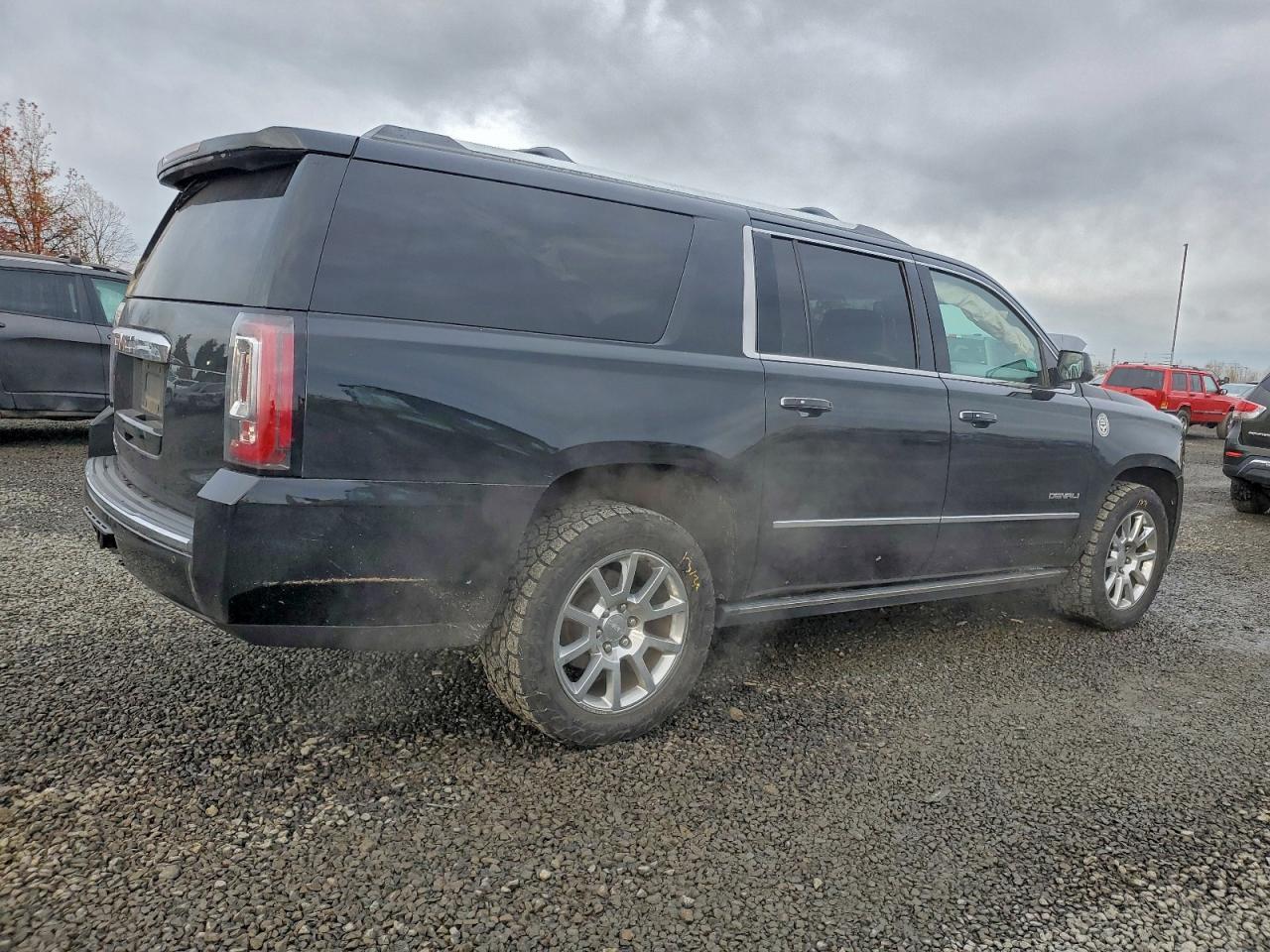 2015 GMC Yukon Xl Denali - zdjęcie 3