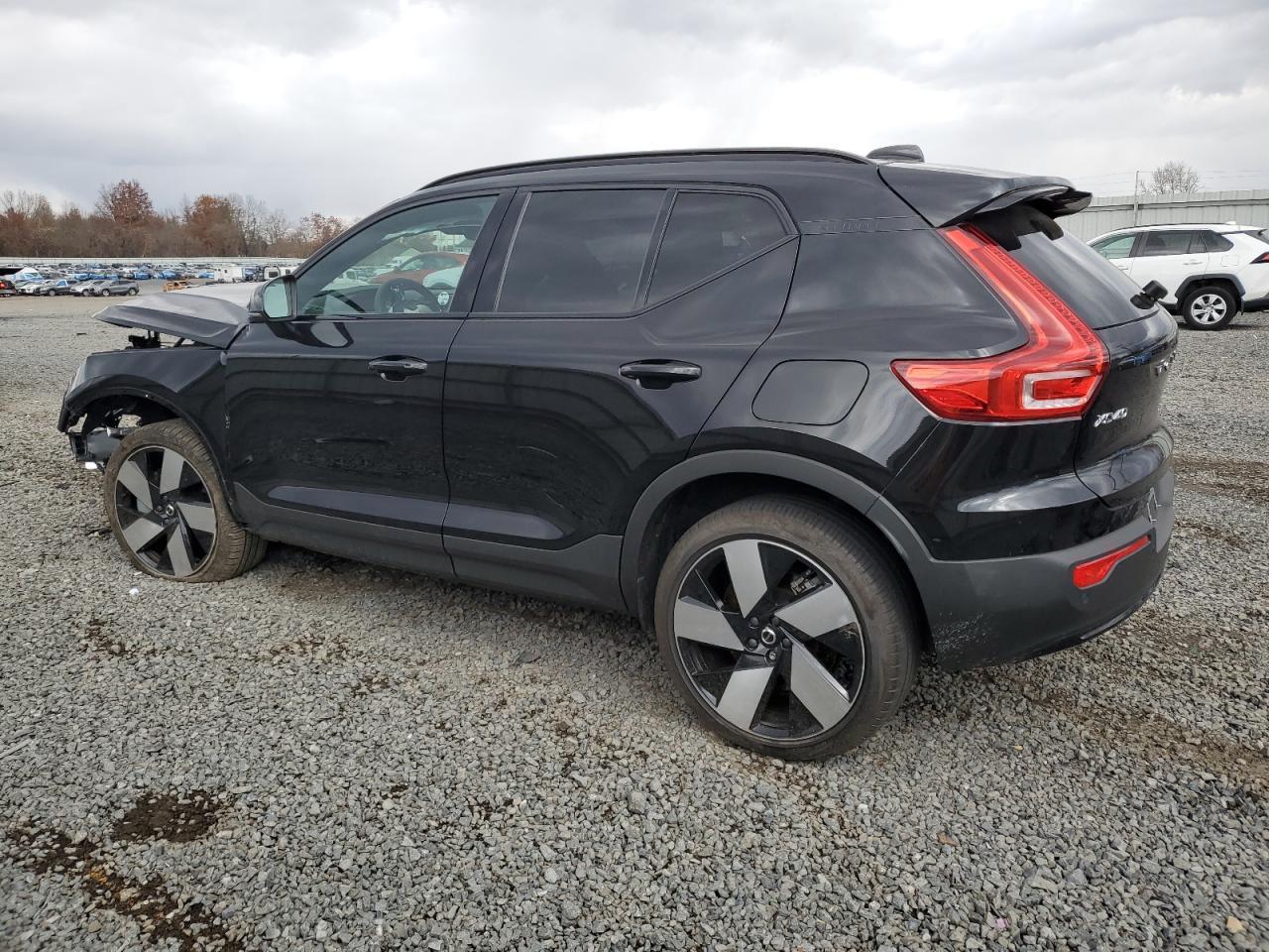 2024 Volvo Xc40 Recharge Ultimate - zdjęcie 2
