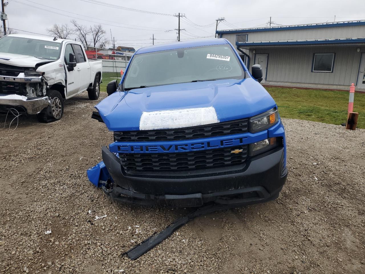 2021 Chevrolet Silverado - zdjęcie 5