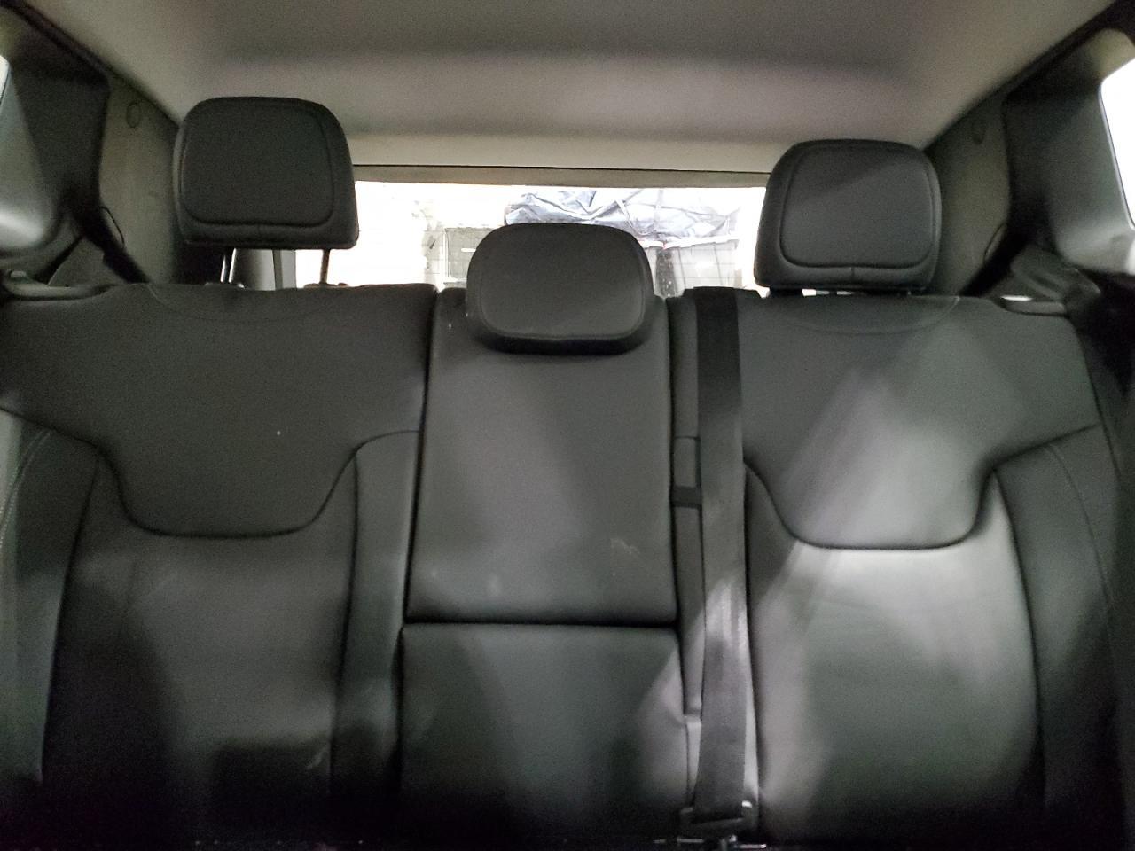 2020 Jeep Renegade - zdjęcie 10