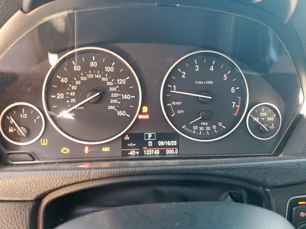 2017 BMW 320 I - zdjęcie 9