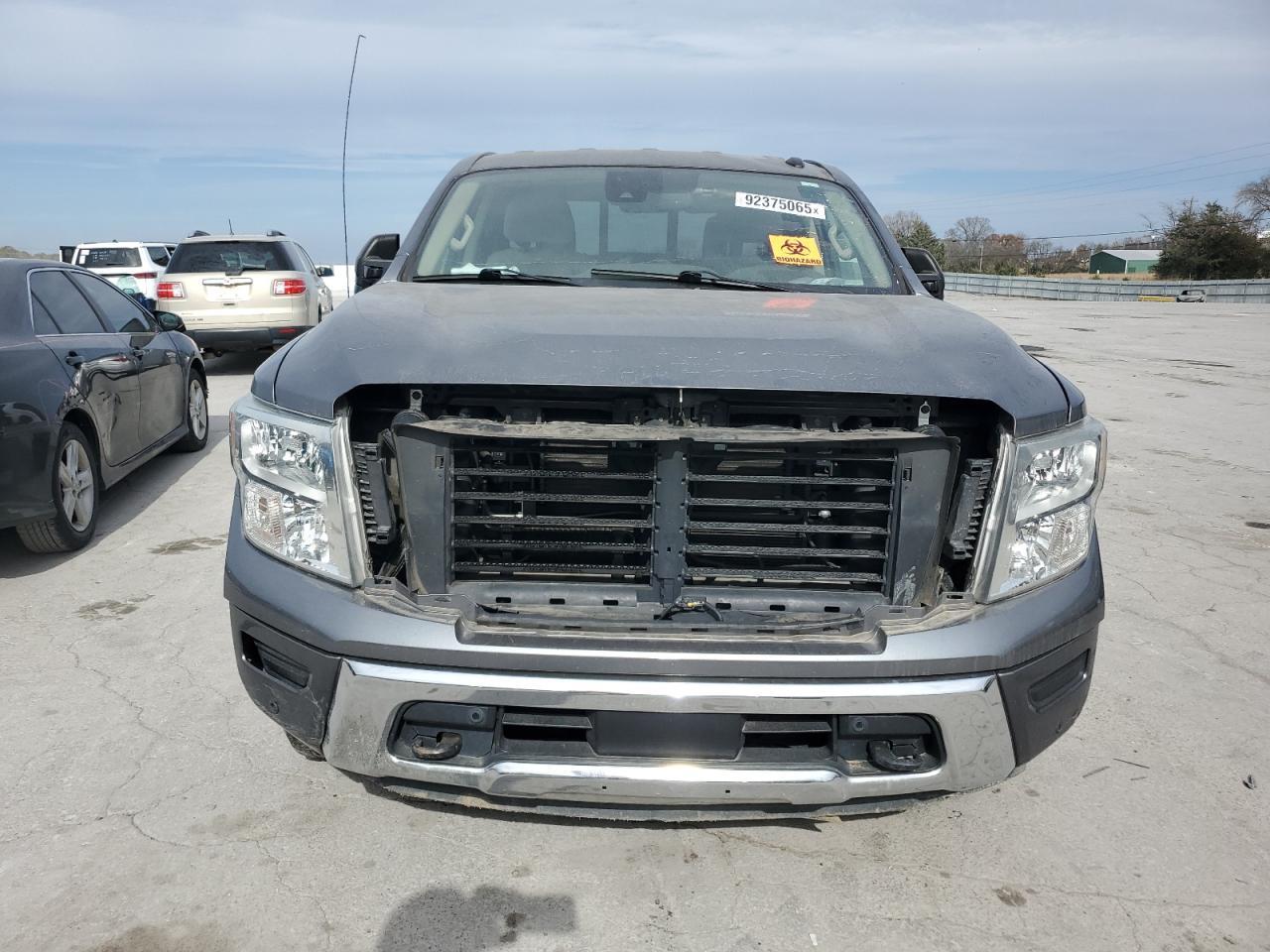 2020 Nissan Titan Sv 2Wd V8 Crew Cab 5.6L - zdjęcie 5
