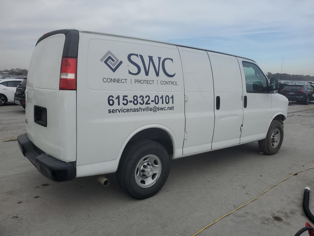 2018 Chevrolet Express G2500 - zdjęcie 3