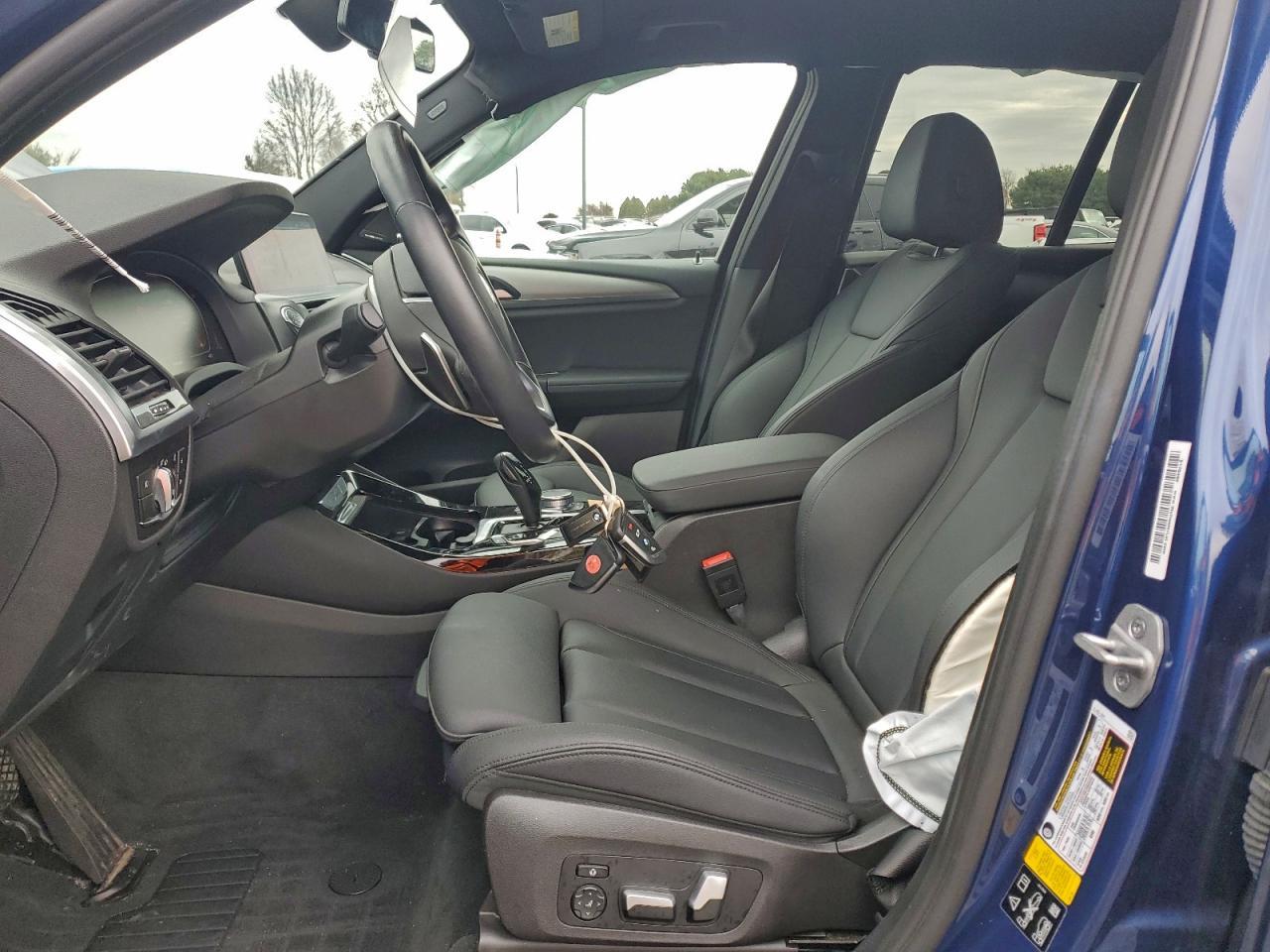 2021 BMW X3 - zdjęcie 7