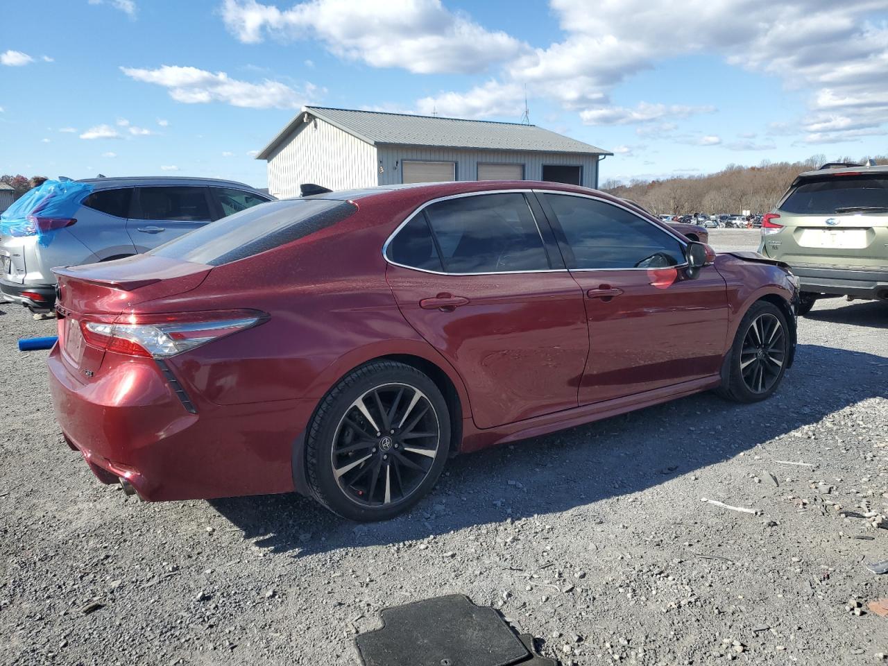 2018 Toyota Camry - zdjęcie 3