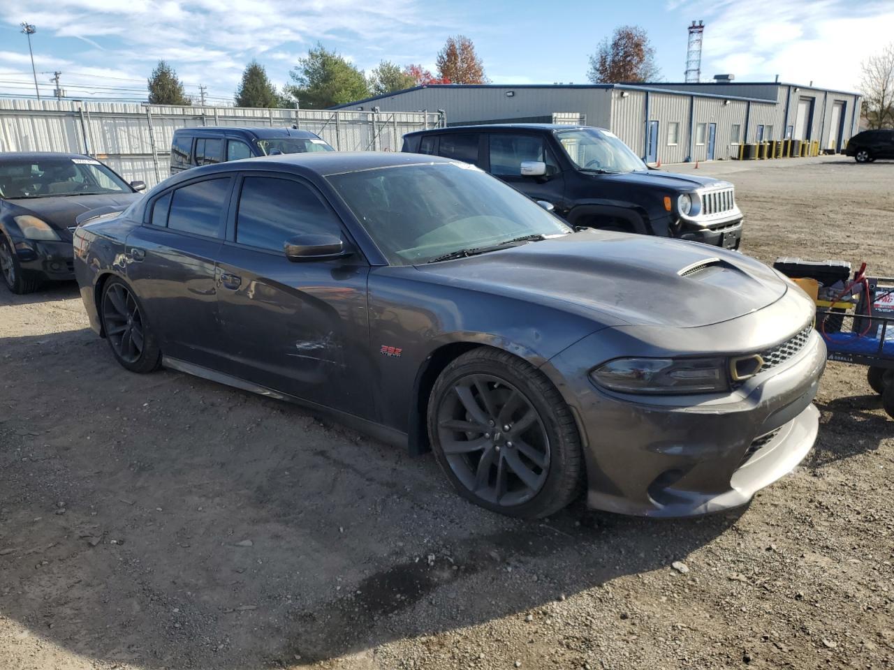 2019 Dodge Charger Scat Pack - zdjęcie 4