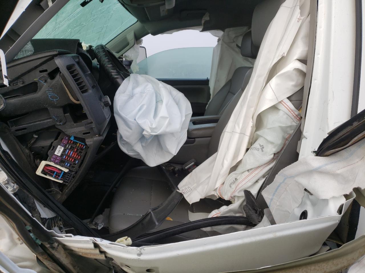 2017 Chevrolet Silverado K1500 - zdjęcie 7