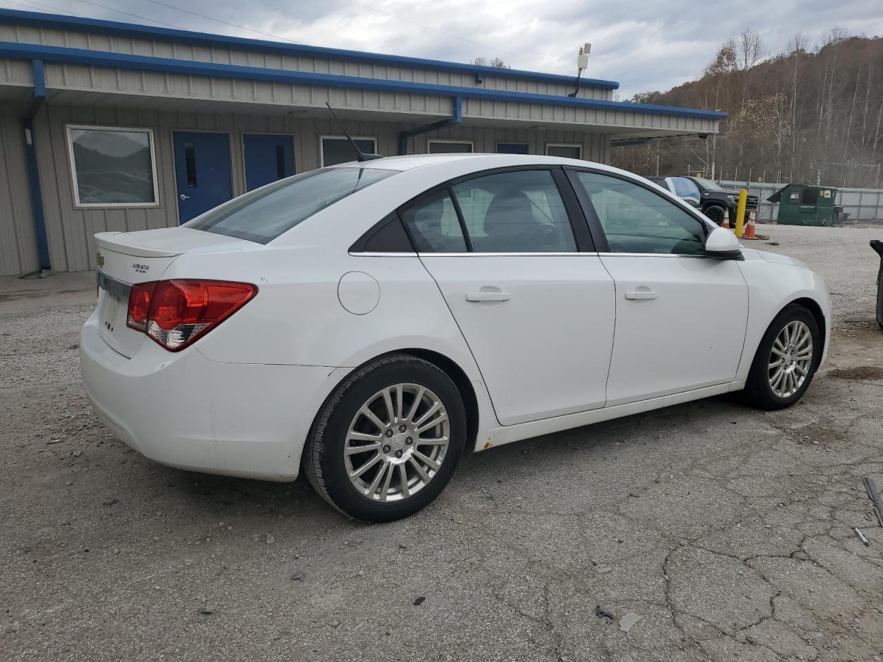 2014 Chevrolet Cruze Eco - zdjęcie 3