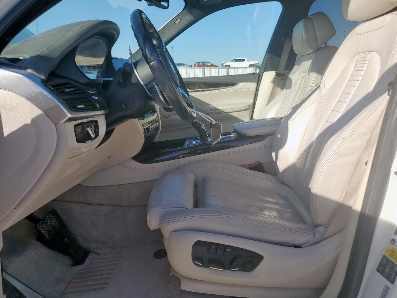 2015 BMW X5 - zdjęcie 7