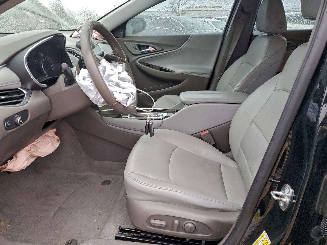 2016 Chevrolet Malibu Premier - zdjęcie 7