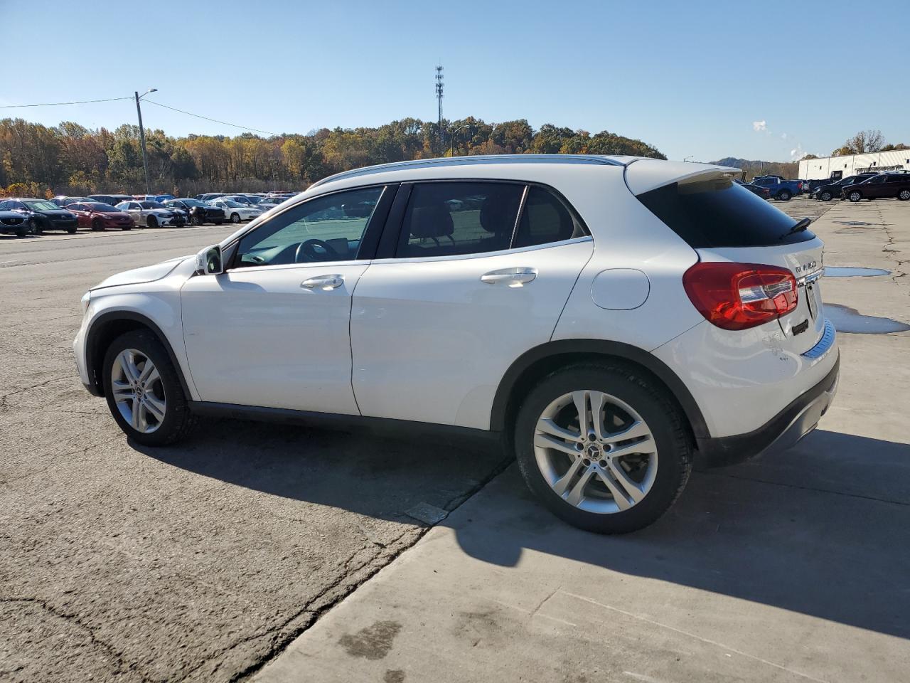 2018 Mercedes-Benz Gla 250 4Matic - zdjęcie 2