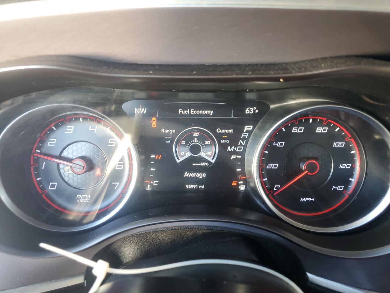 2019 Dodge Charger - zdjęcie 9