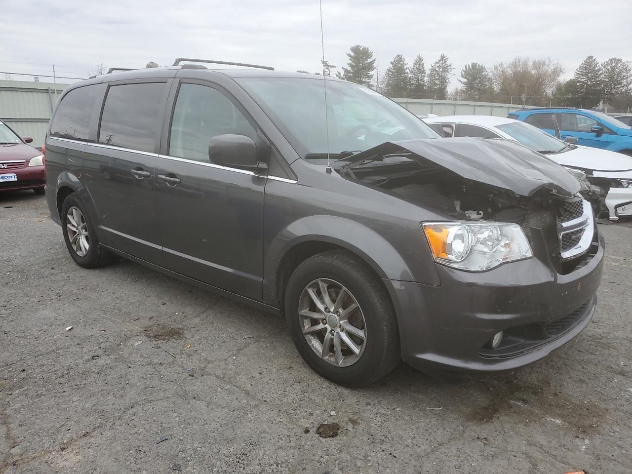 2020 Dodge Caravan - zdjęcie 4