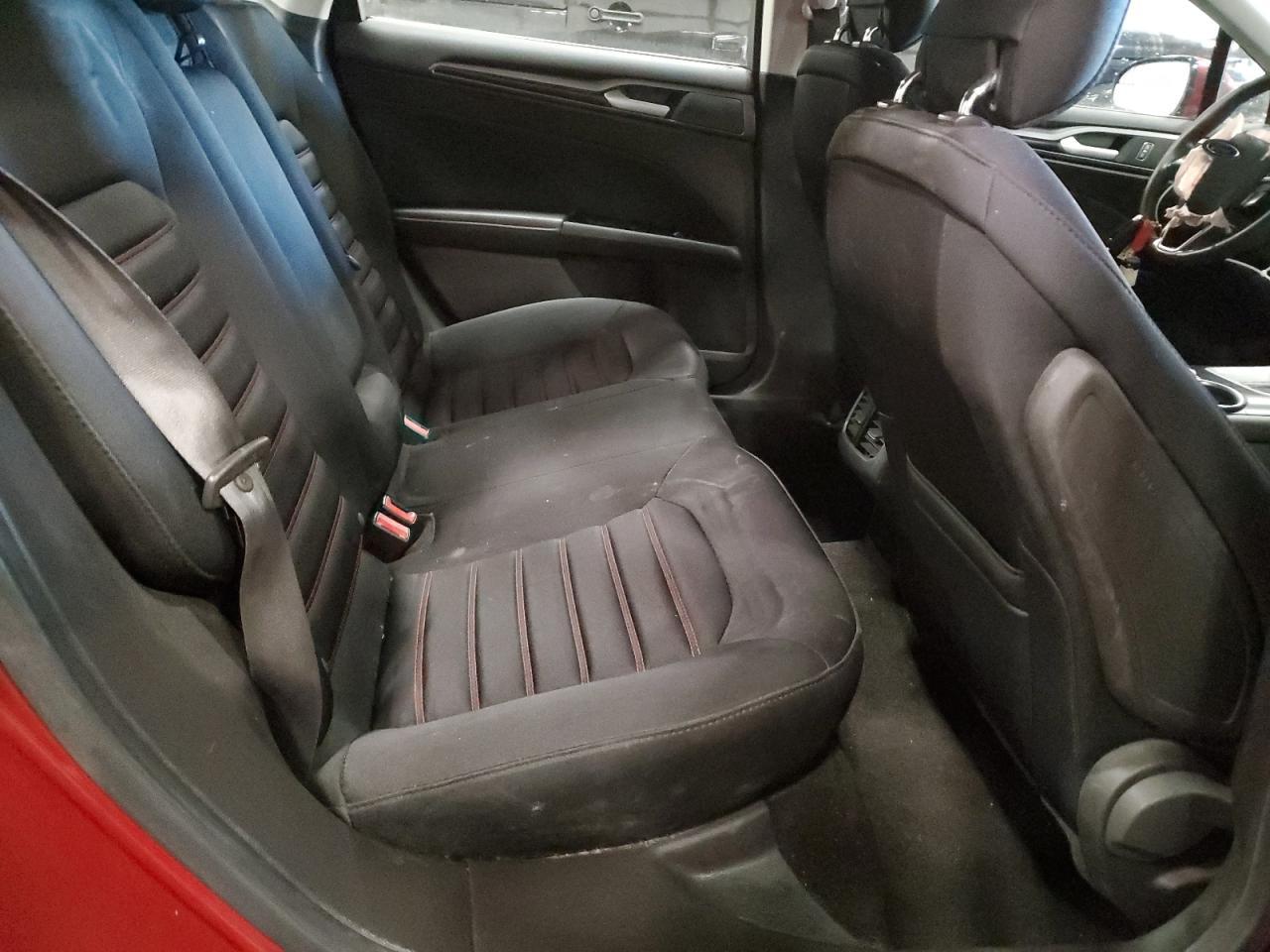 2014 Ford Fusion - zdjęcie 10