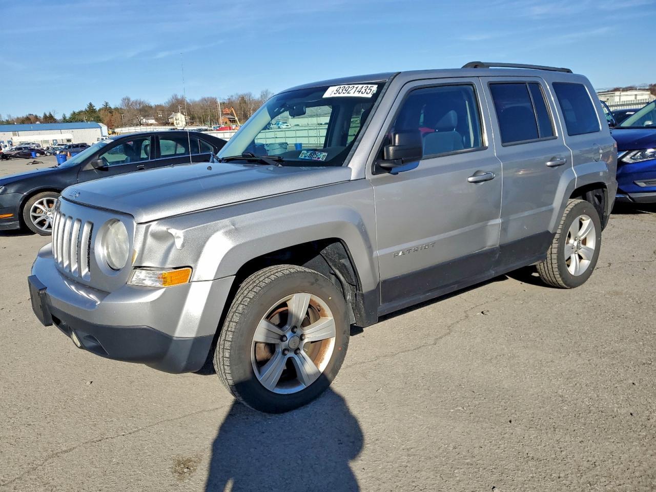 2014 Jeep Liberty (Patriot) - zdjęcie główne