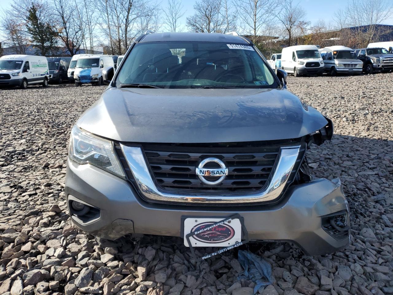 2019 Nissan Pathfinder - zdjęcie 5