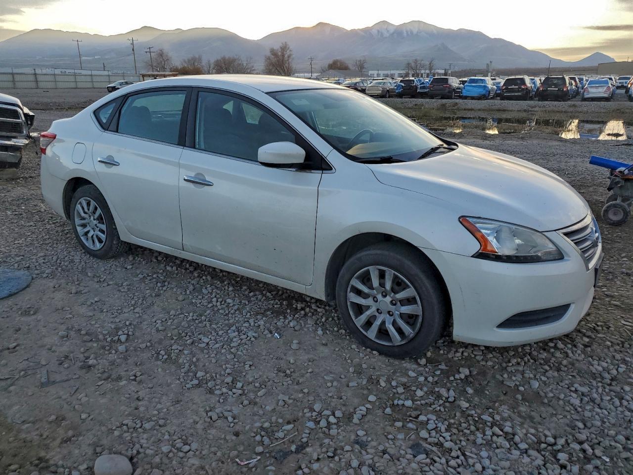 2014 Nissan Sentra - zdjęcie 4
