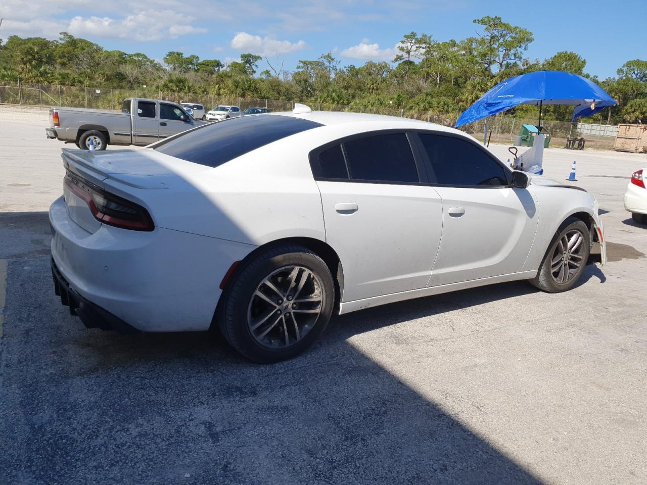 2019 Dodge Charger - zdjęcie 3
