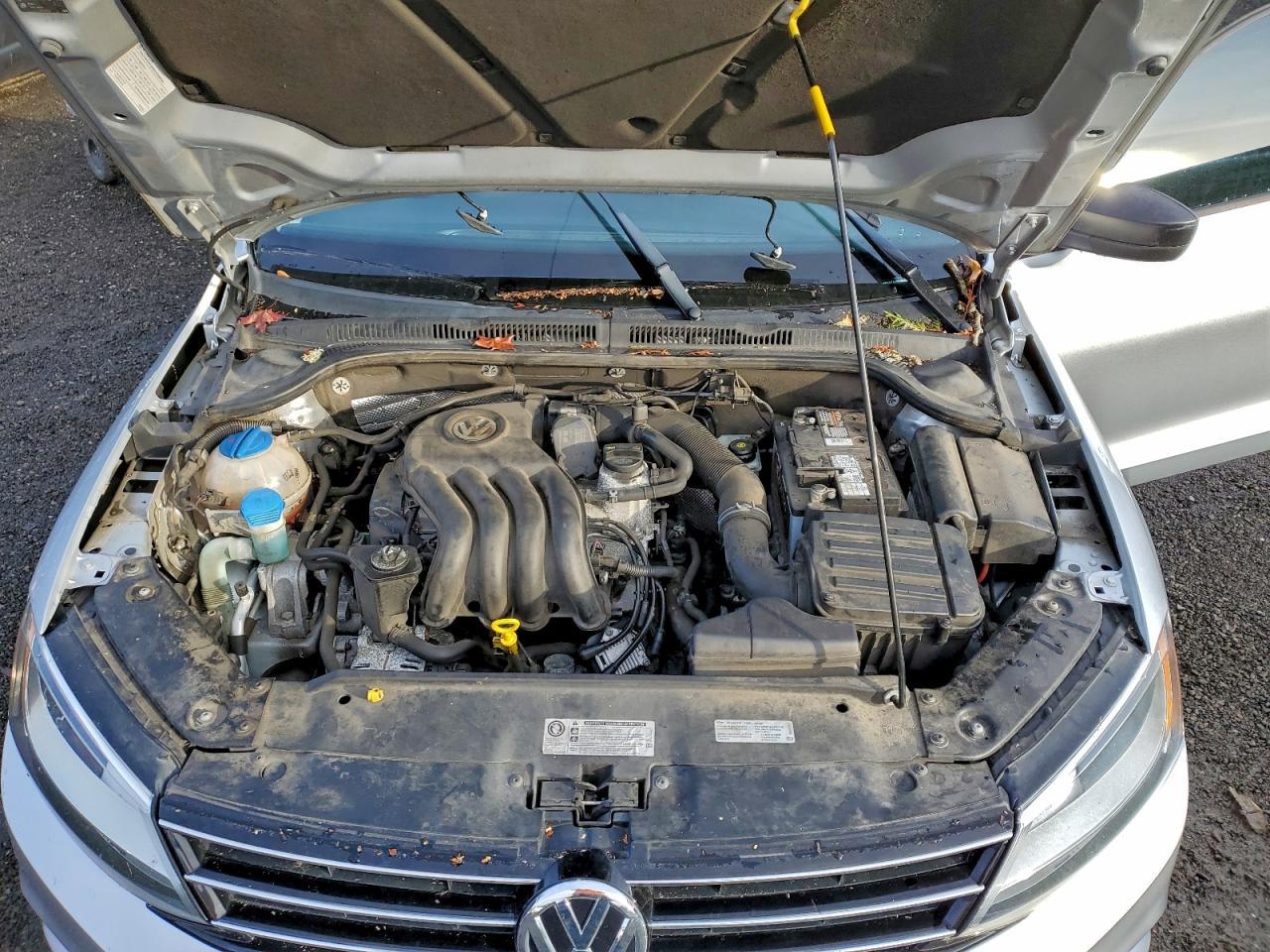 2015 Volkswagen Jetta - zdjęcie 11