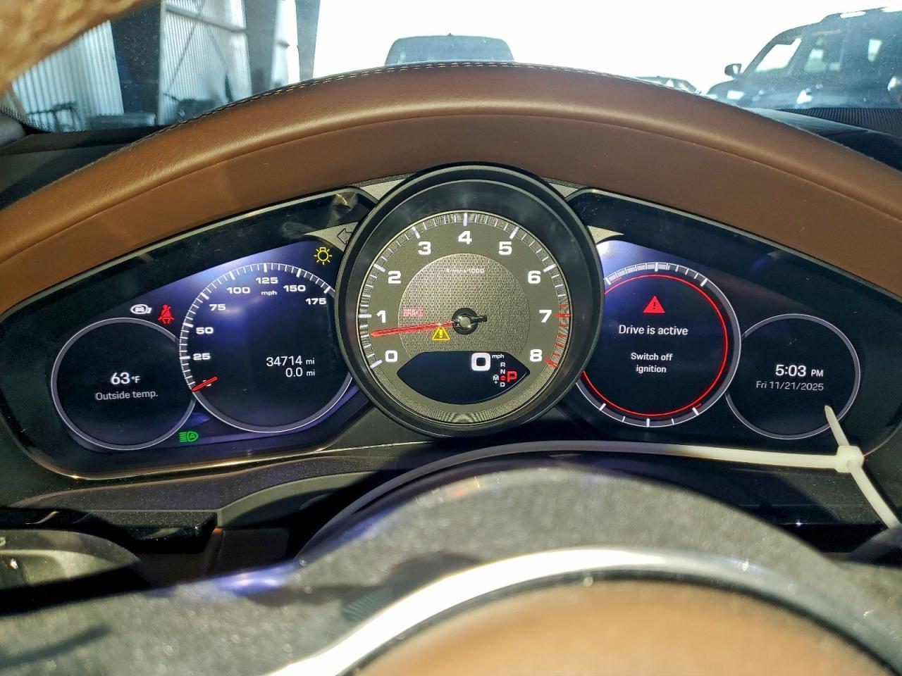 2022 Porsche Cayenne - zdjęcie 9