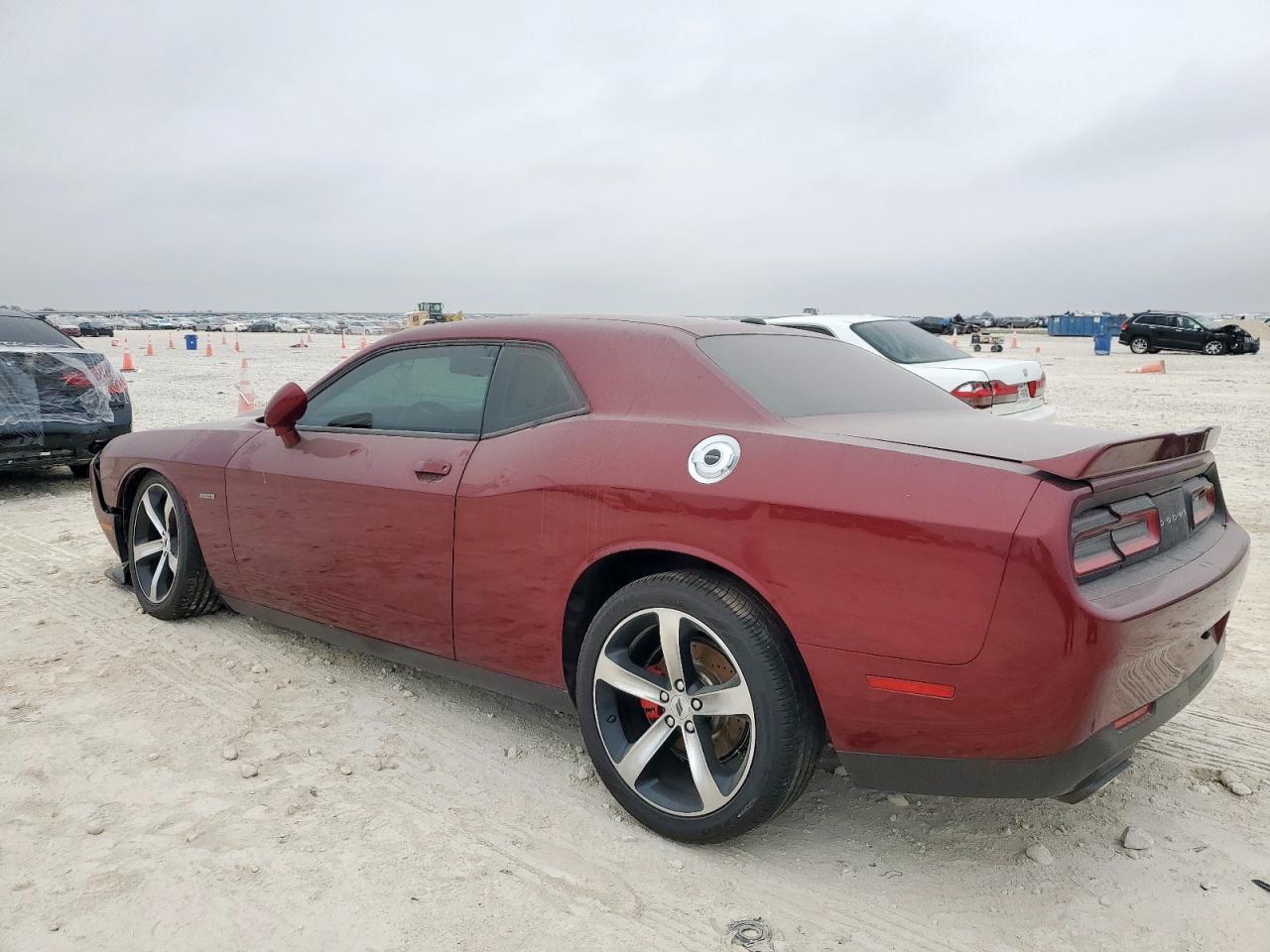 2019 Dodge Challenger R/T - zdjęcie 2
