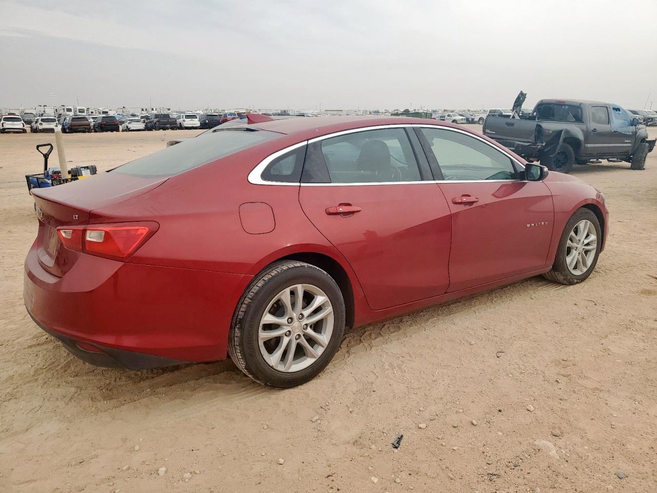 2016 Chevrolet Malibu - zdjęcie 3