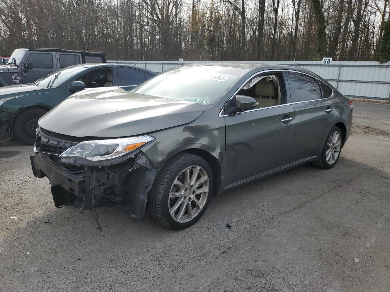 2013 Toyota Avalon Base - zdjęcie główne