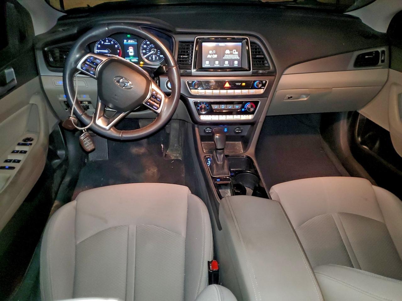 2018 Hyundai Sonata - zdjęcie 8