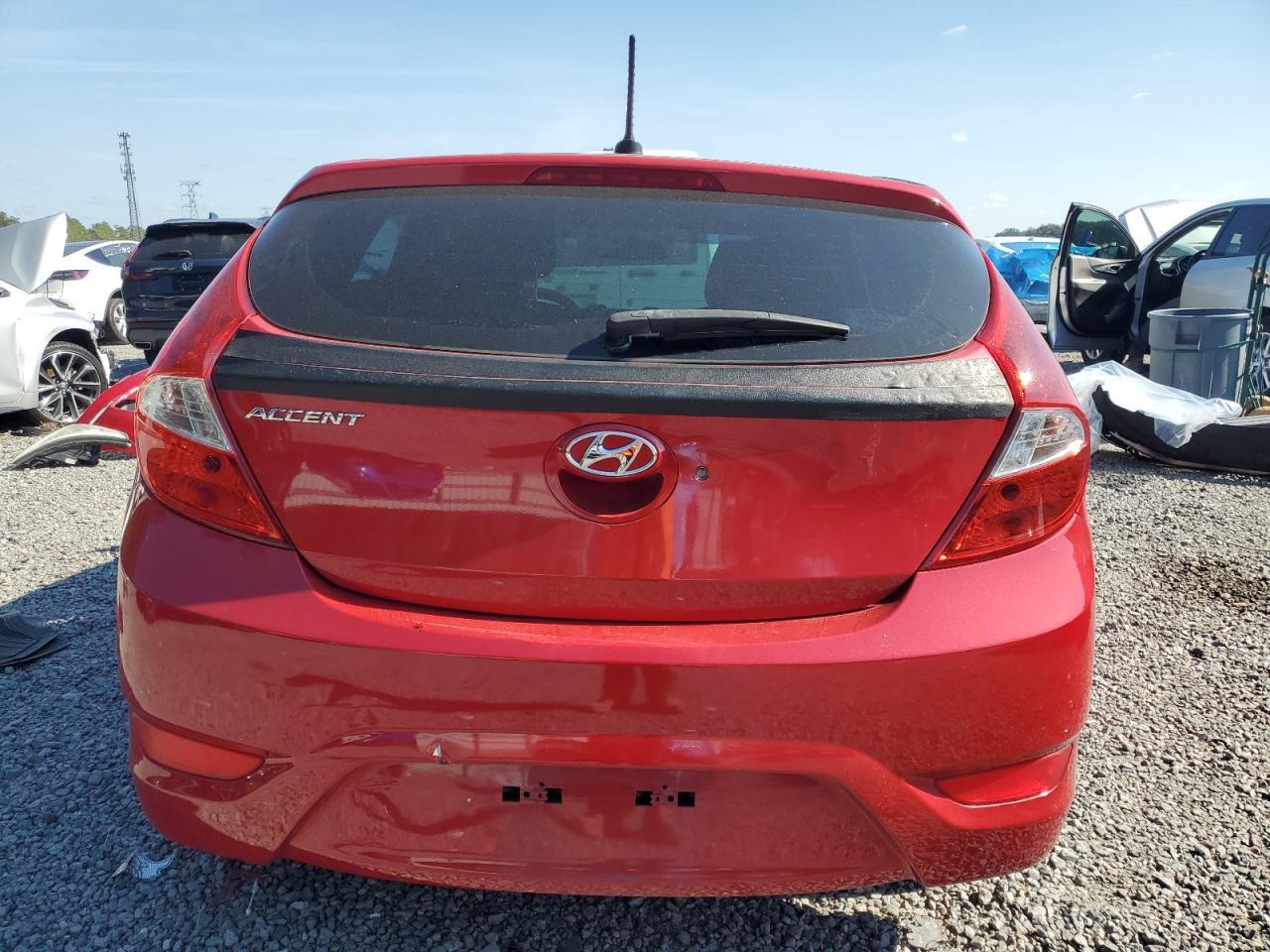 2016 Hyundai Accent Se - zdjęcie 6