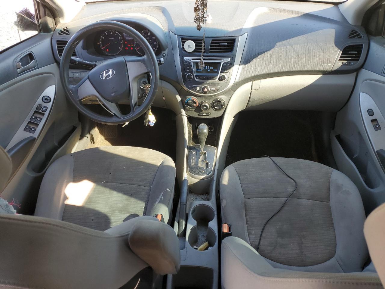 2017 Hyundai Accent Se - zdjęcie 8