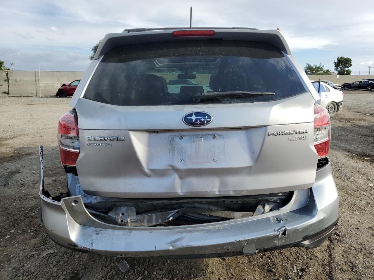 2015 Subaru Forester - zdjęcie 6