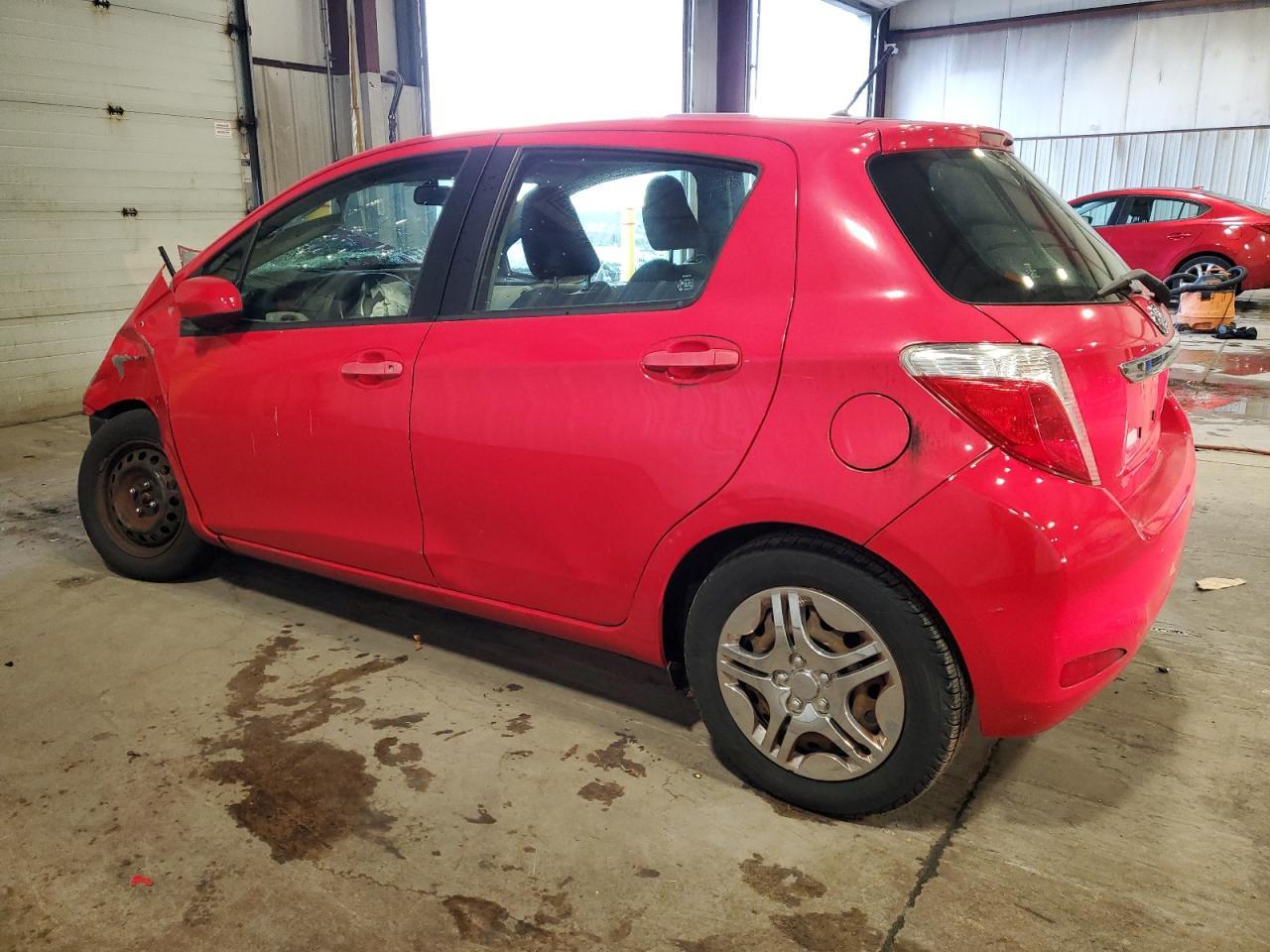 2013 Toyota Yaris - zdjęcie 2