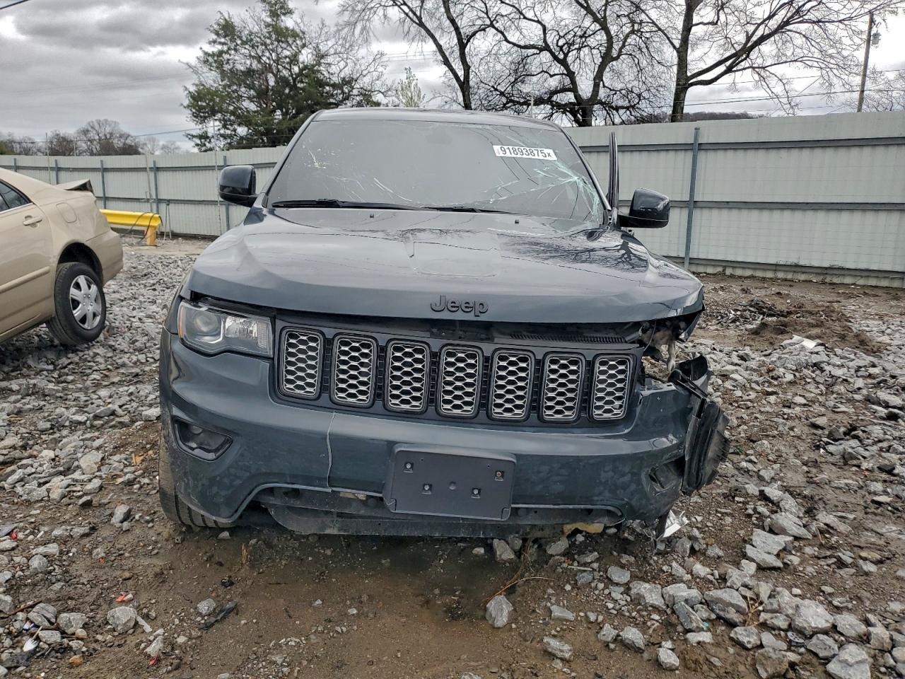 2017 Jeep Cherokee L - zdjęcie 5