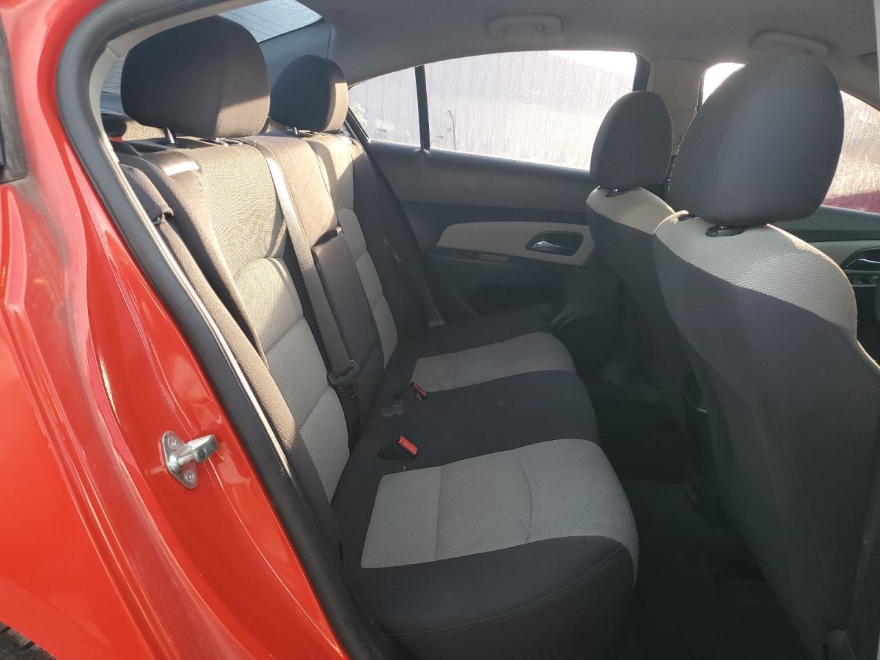 2014 Chevrolet Cruze Ls - zdjęcie 10
