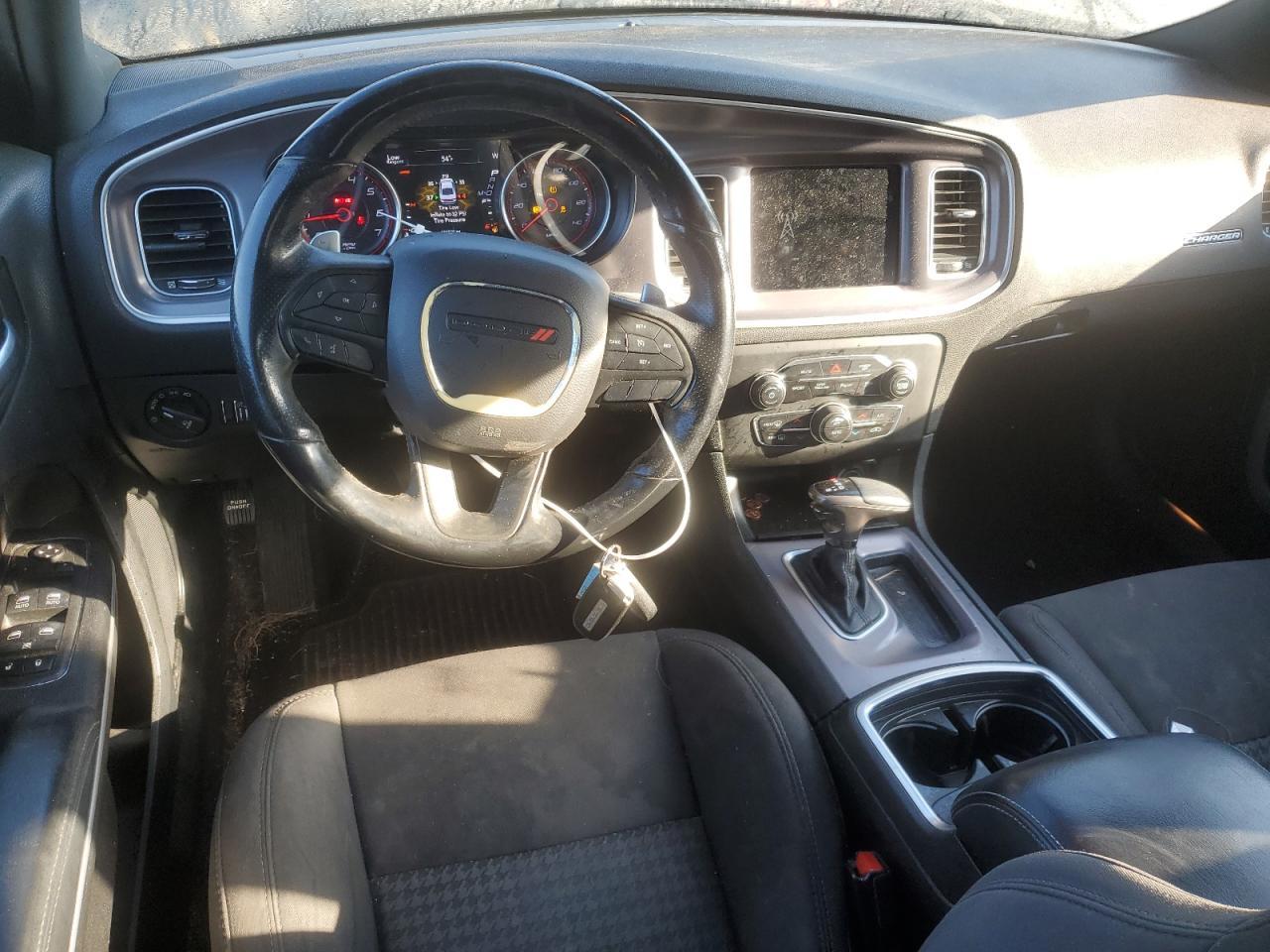 2019 Dodge Charger - zdjęcie 8