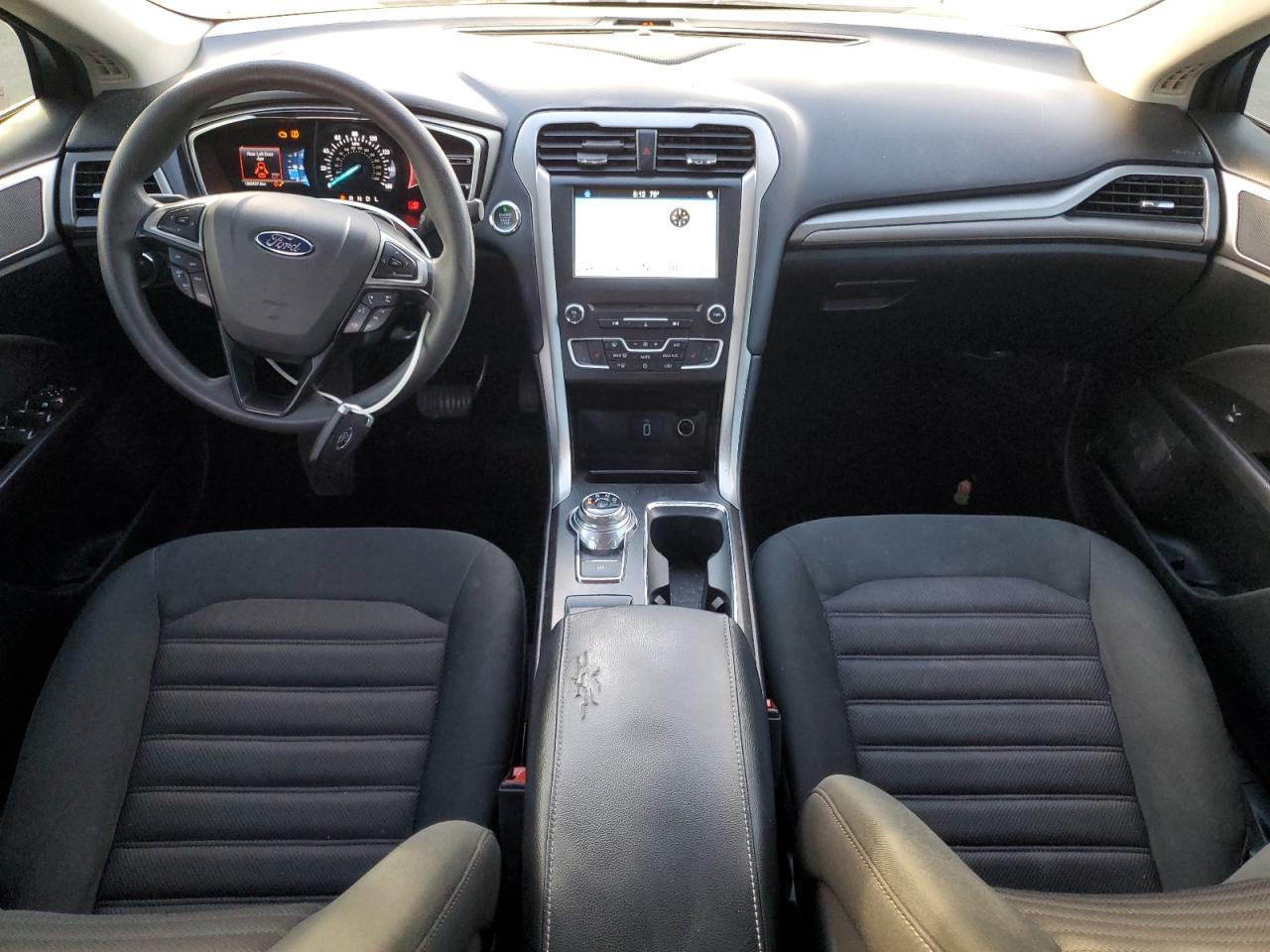 2017 Ford Fusion Se - zdjęcie 8