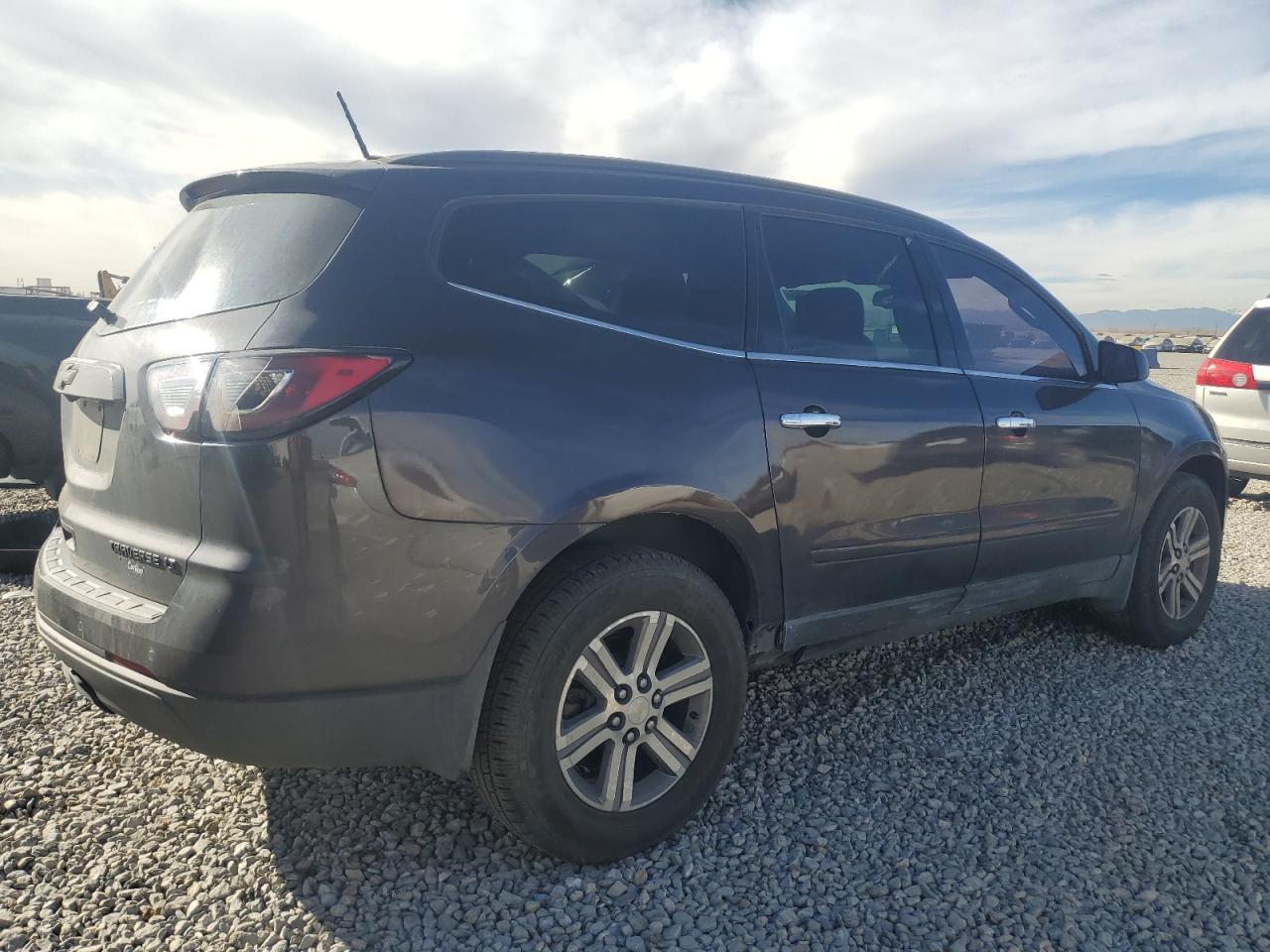 2016 Chevrolet Traverse Lt - zdjęcie 3
