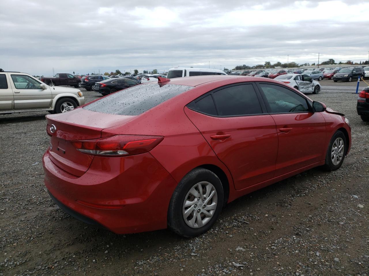 2017 Hyundai Elantra - zdjęcie 3