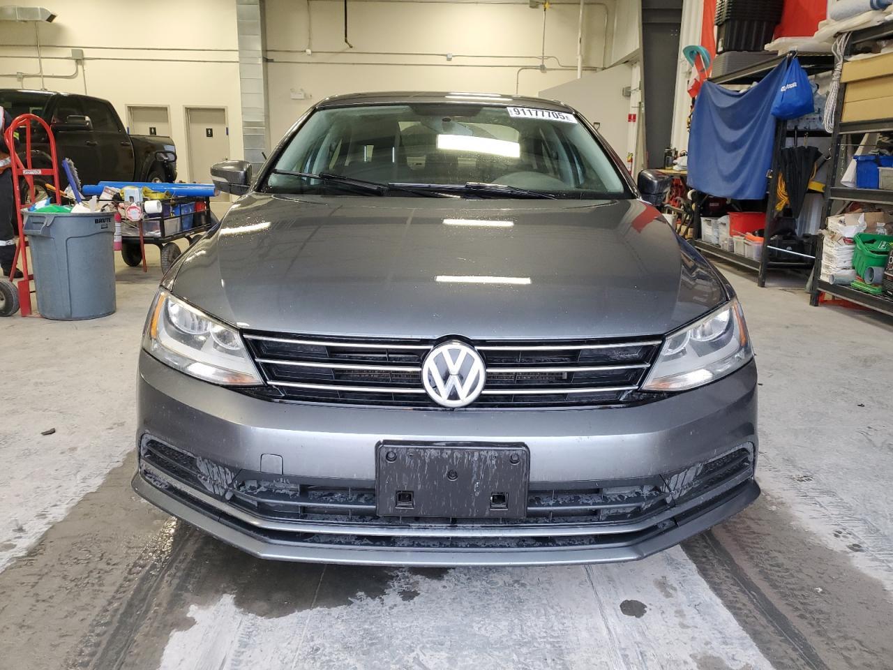 2015 Volkswagen Jetta - zdjęcie 5