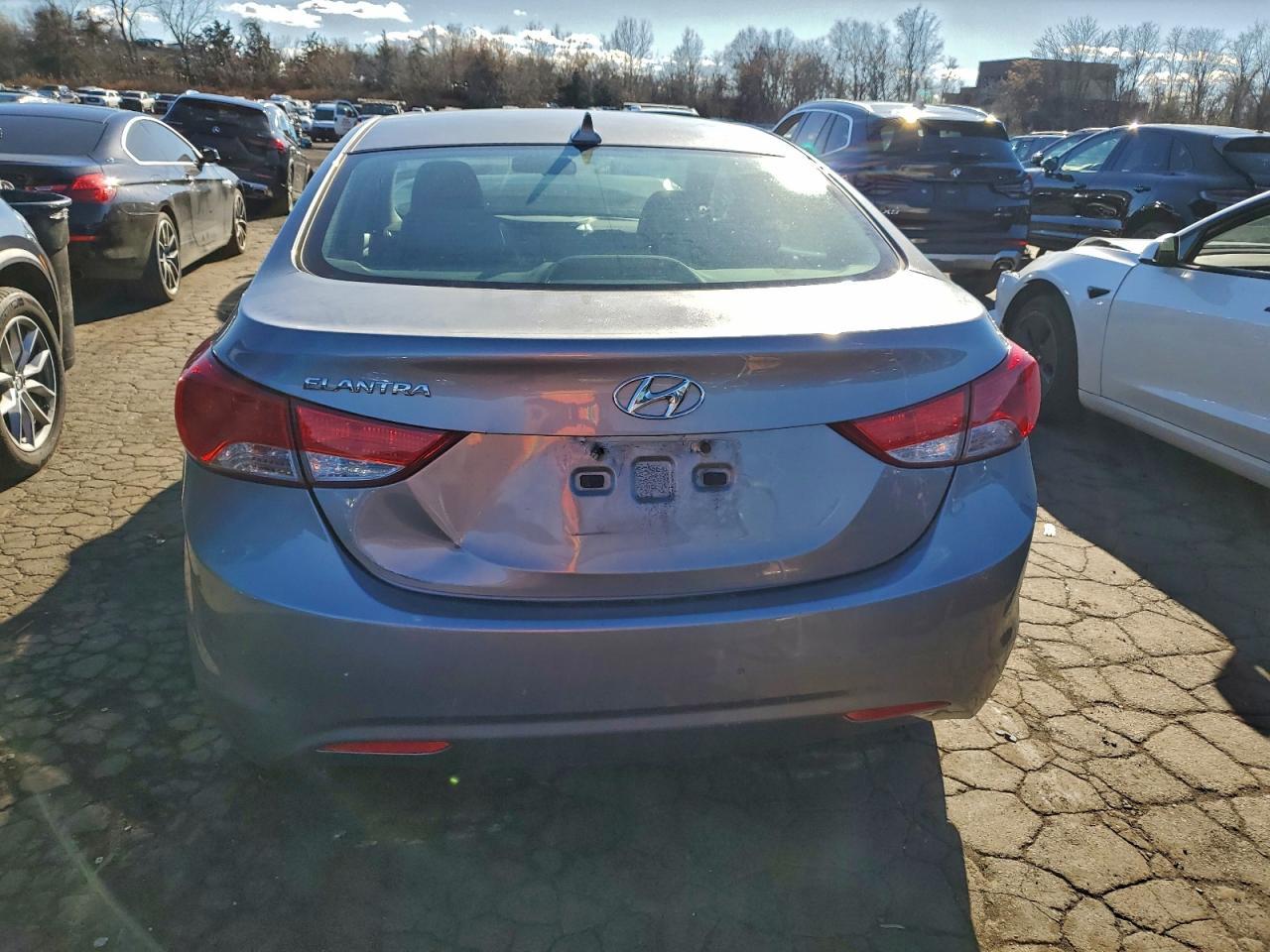 2013 Hyundai Elantra - zdjęcie 6