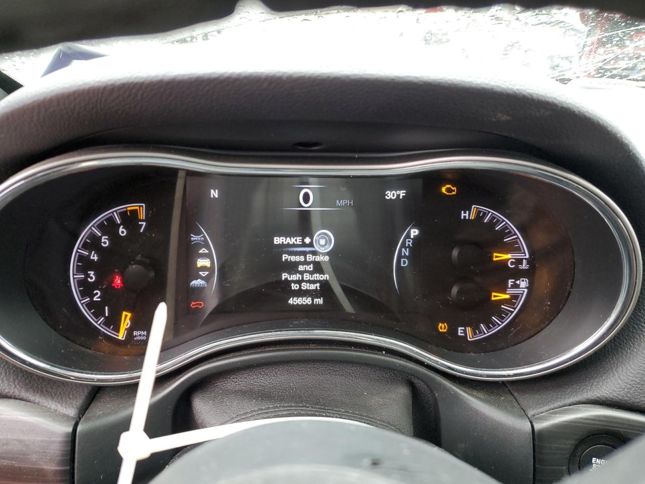 2021 Jeep Grand Cherokee - zdjęcie 9